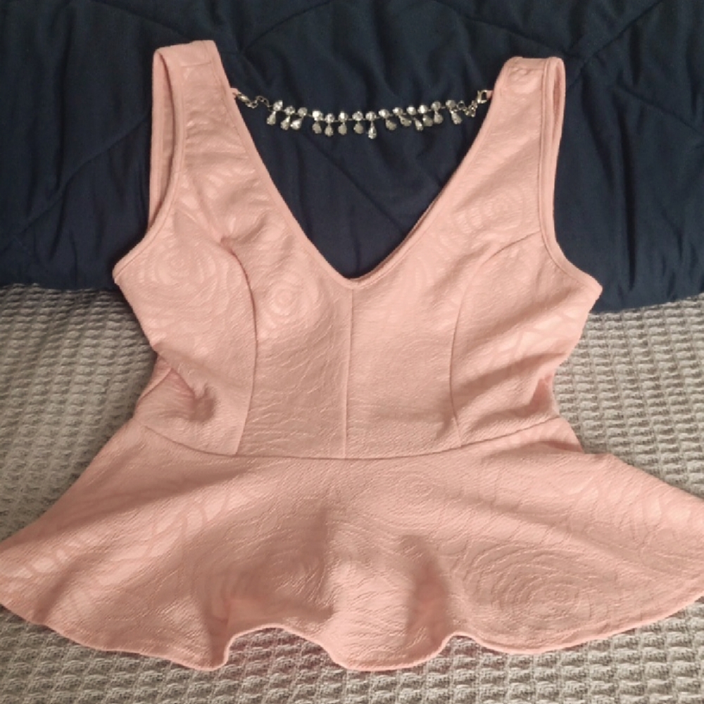 Elegant Peach Sleeveless Top